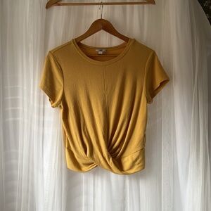 GBG Los Angeles Mustard Yellow Twist-Front Ribbed Top – Bold & Flattering